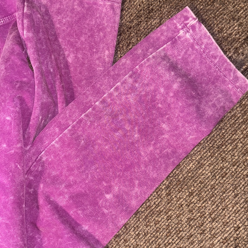 Pink by Victoria Secret Active Purple Leggings - Picture 5 of 7